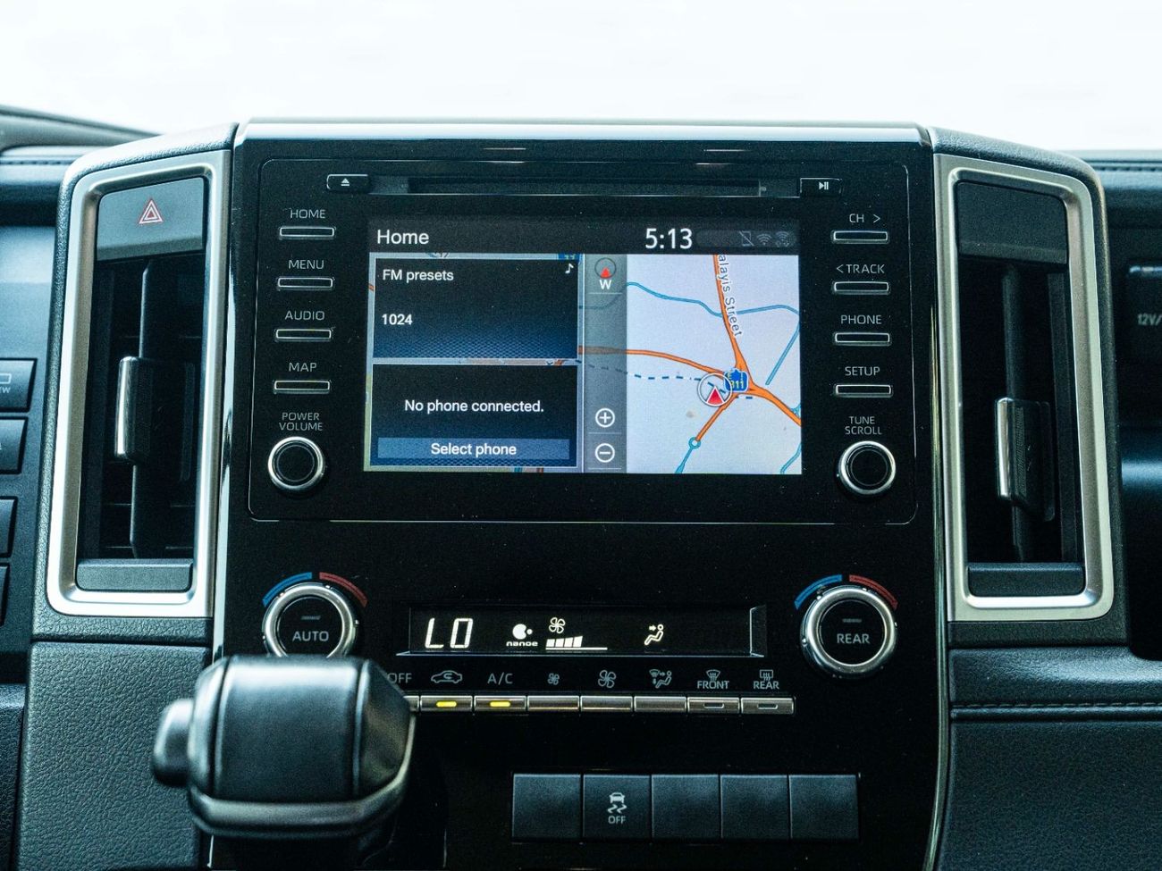 تويوتا جرافينا AED 2,516 PM • GRANVIA PREMIUM 3.5L V6 • LOW KMS • 4 CAPTAIN CHAIRS • FULLY LOADED TOP OPTION