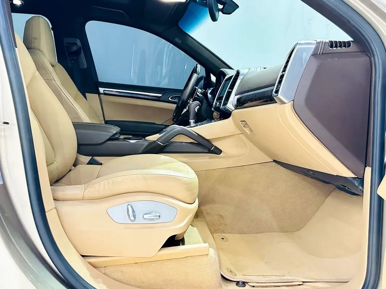 Porsche Cayenne STANDARD