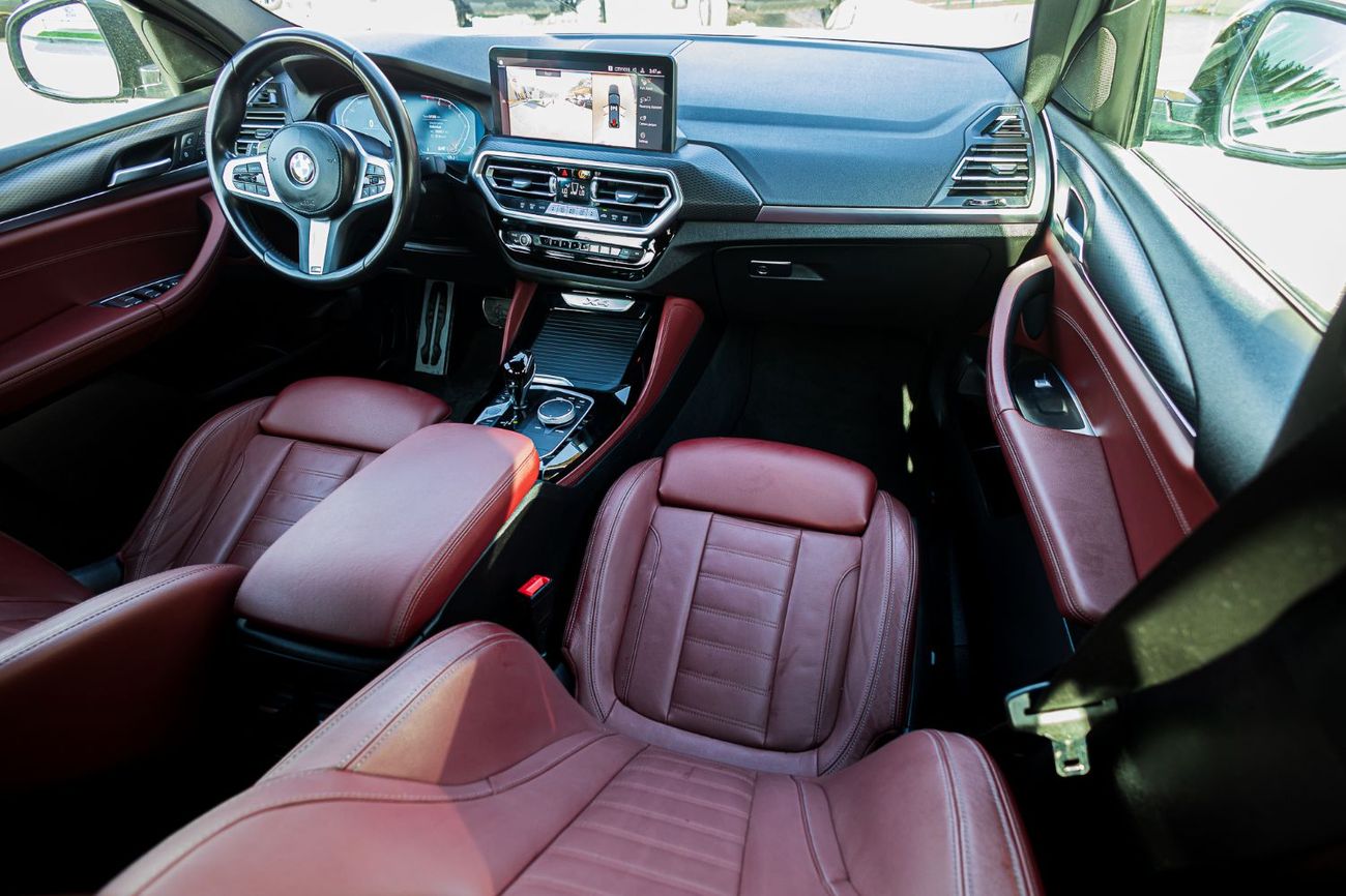 بي أم دبليو X4 xDrive 30i M Sport 2.0L