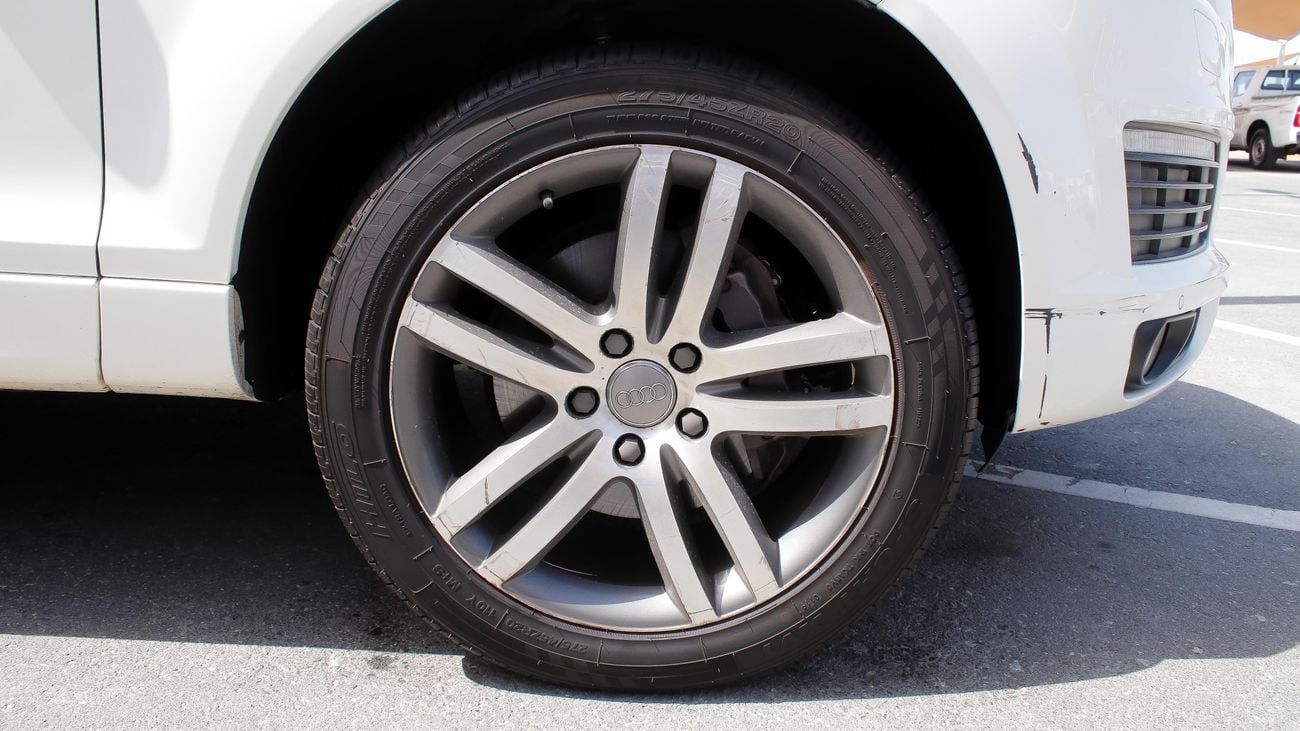 أودي Q7 3.6 Quattro