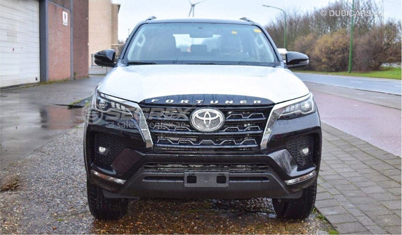 Toyota Fortuner 4.0L Petrol V6, 4WD A/T FAC, CAM, WO RR PWR DOOR, FAB, STYLISH DARK AVAILABLE IN COLORS FOR EXPORT