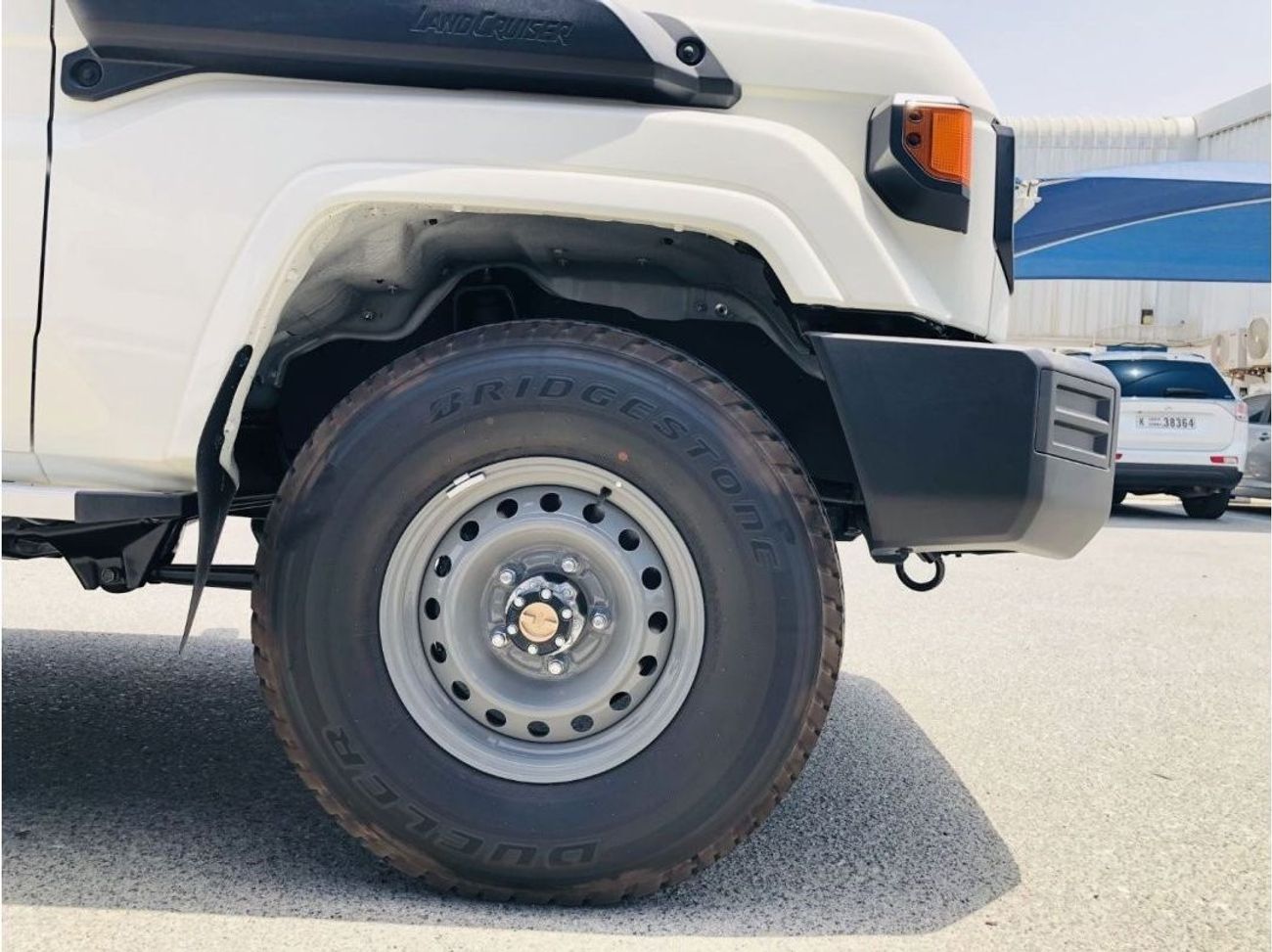 Toyota Land Cruiser Pick Up 79 V6 4.0L Petrol MY24 Brand New