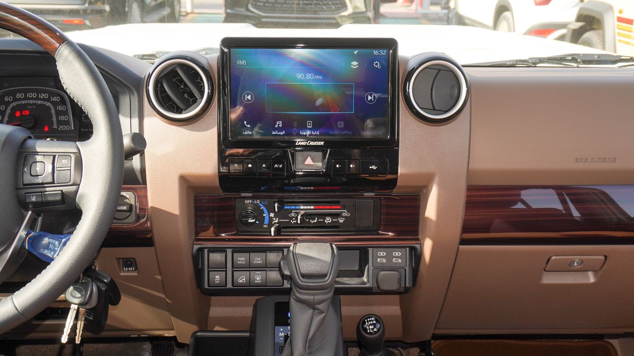 Toyota Land Cruiser 70 LX 2.8L Diesel A/T