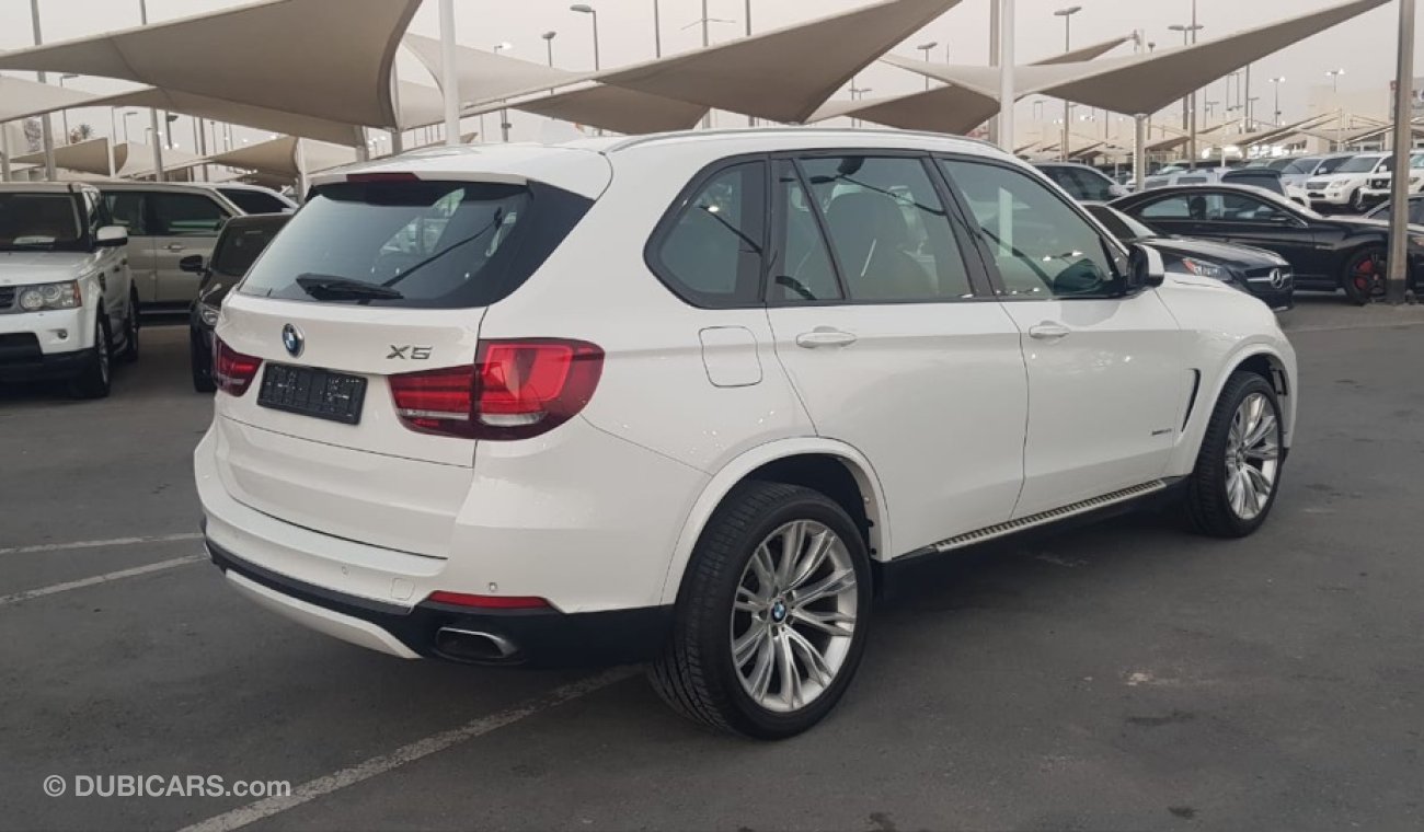 BMW X5 Bmw X5 model 2014 GCC car prefect condition full option low mileage panoramic roof leather seats bac