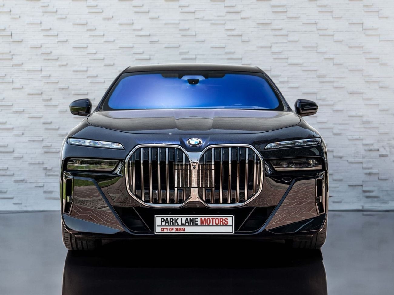 BMW 735i M SPORT