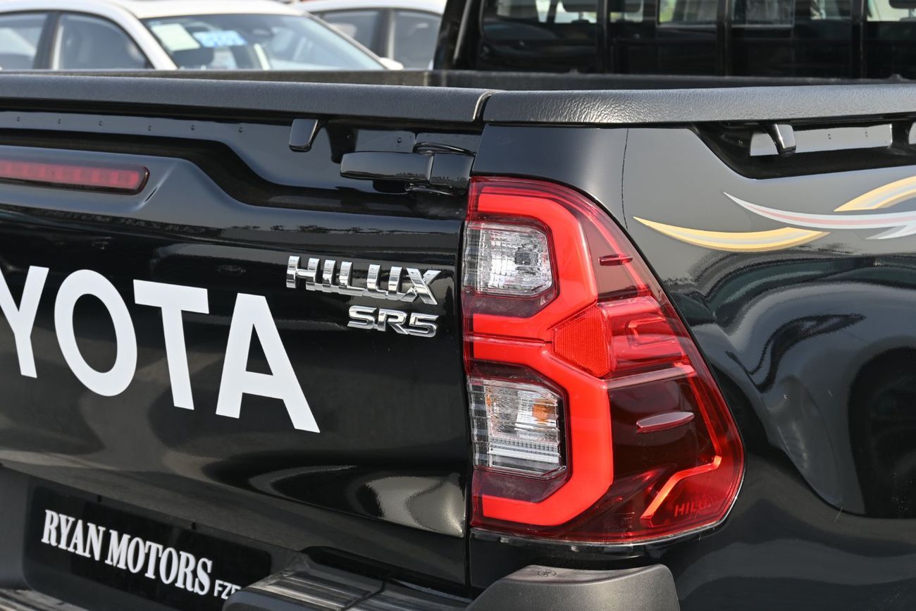 Toyota Hilux SGLX S GLX 2.7L 4WD A/T Toyota Hilux SR5 2.7L Automatic, Petrol, 4WD, Pickup
