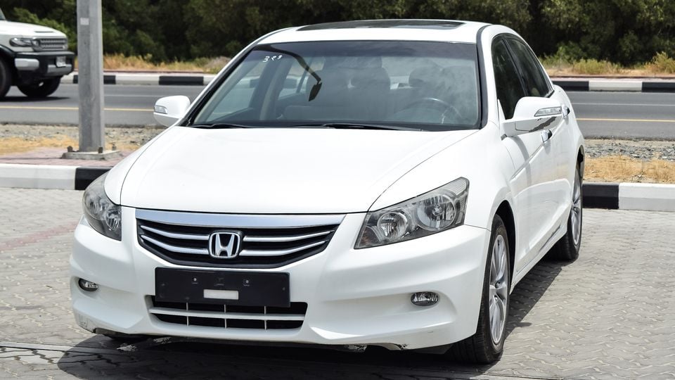 Used Honda Accord 2012 sunroof Ref323 2012 for sale in Sharjah 253020
