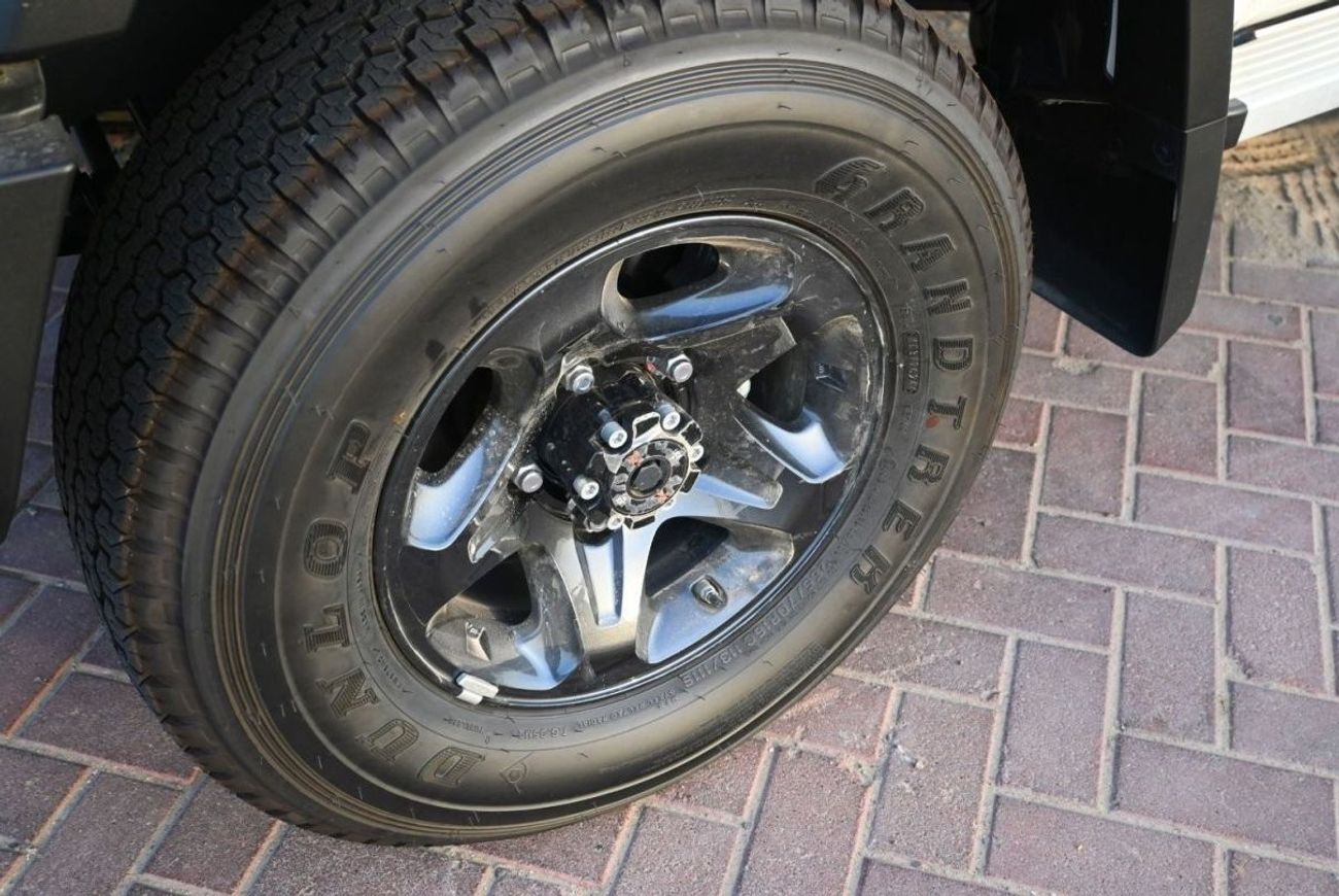 تويوتا لاند كروزر 70 TOYOTA  LAND CRUISER HARDTOP LC76 4.0L 2024