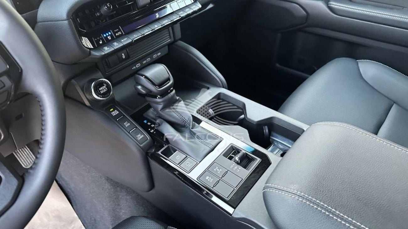 تويوتا برادو 2.8L-4X4-LIMITED-TX.L-8AT