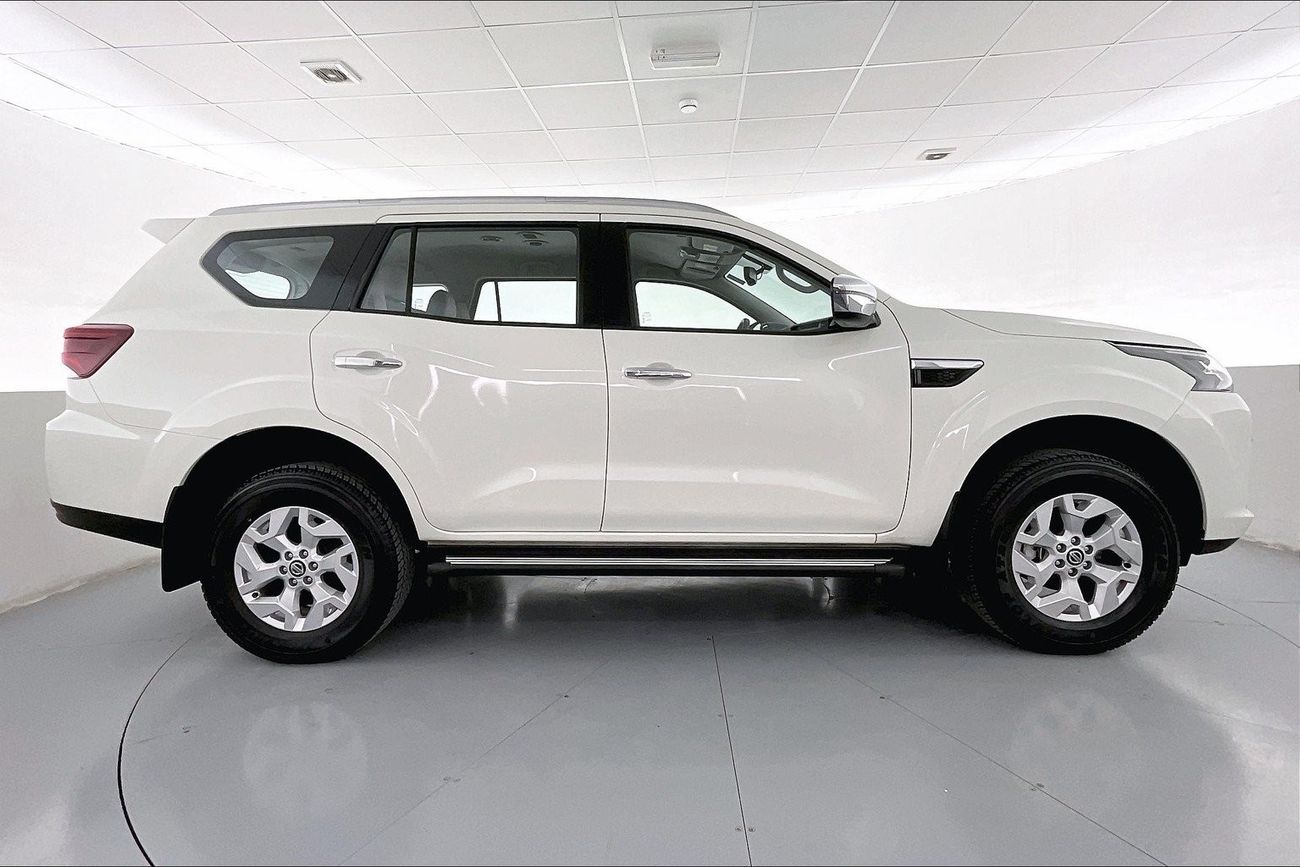 نيسان إكستيرا Titanium | سنة ضمان مجانية | 0 دفعة أولى | سياسة الإعادة بعد 7 أيام