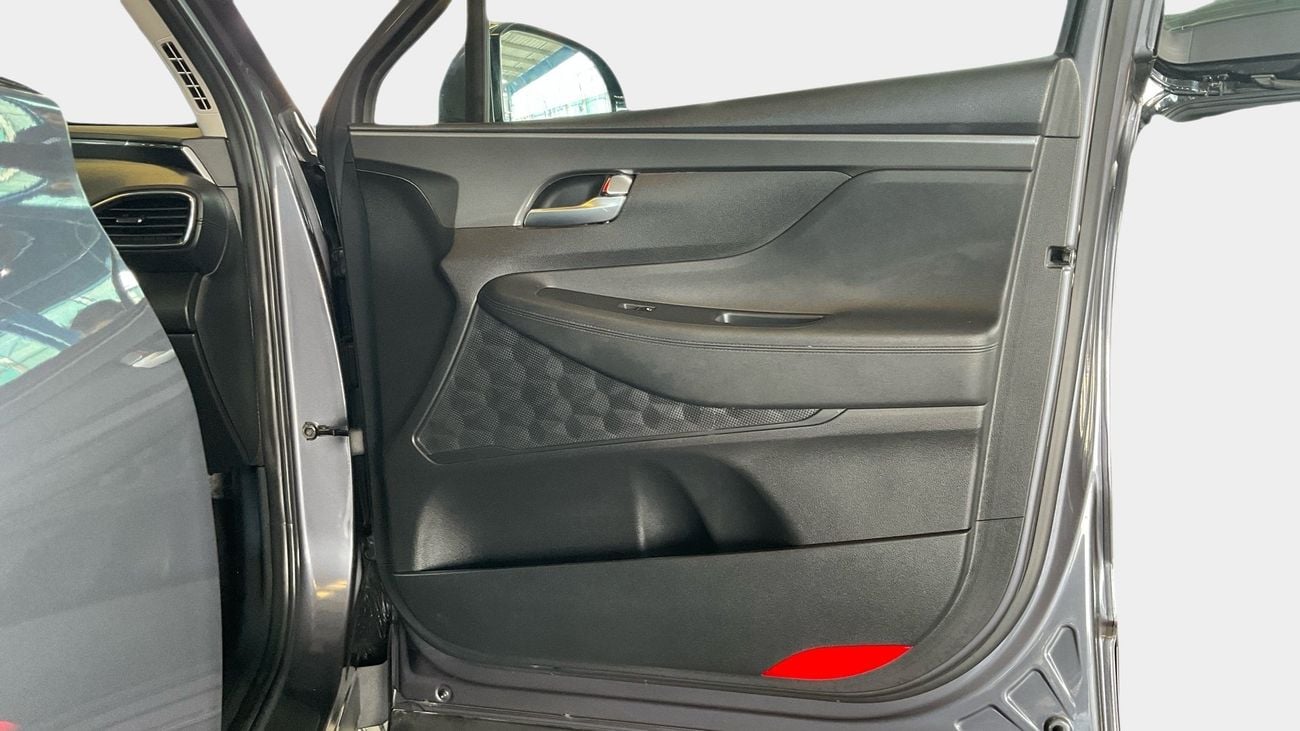 هيونداي سانتا في 2.5 GL COMFORT PLUS AUTO 2WD | شامل الضمان | 0 ﺪﻔﻋﺓ ﺃﻮﻟﻯ