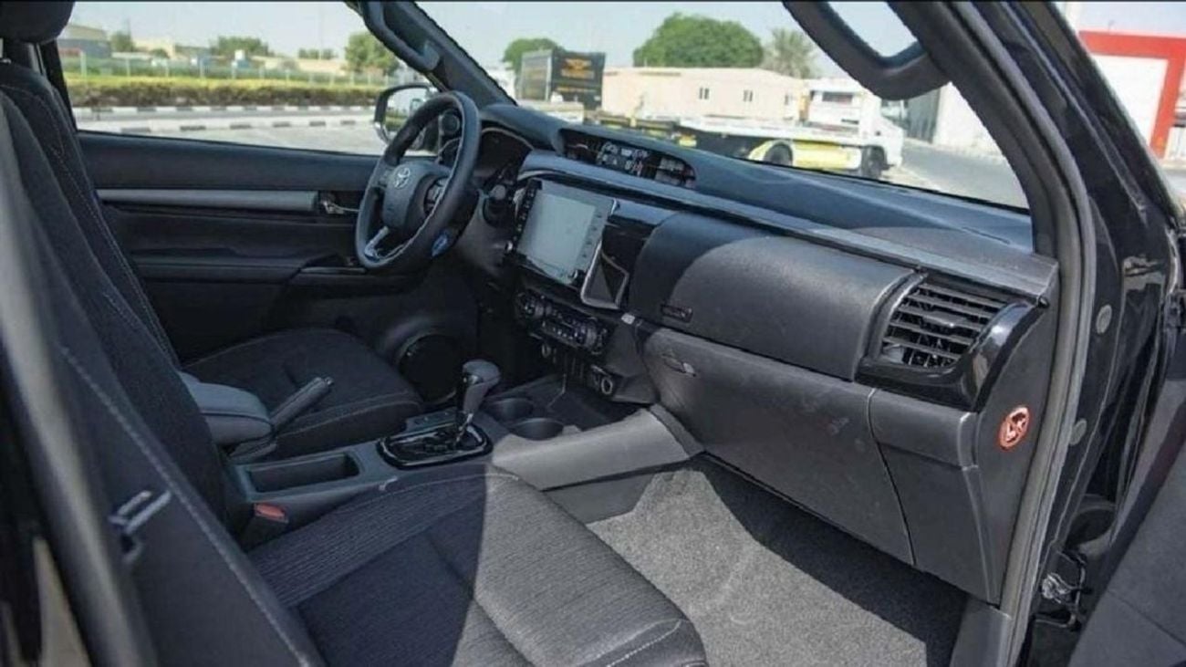 تويوتا هيلوكس 4.0L ADVENTURE