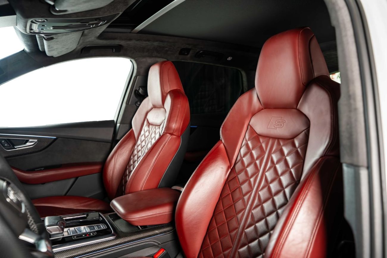 Audi SQ7 Al Nabooda Warranty-Full Service History-Black Styling Package