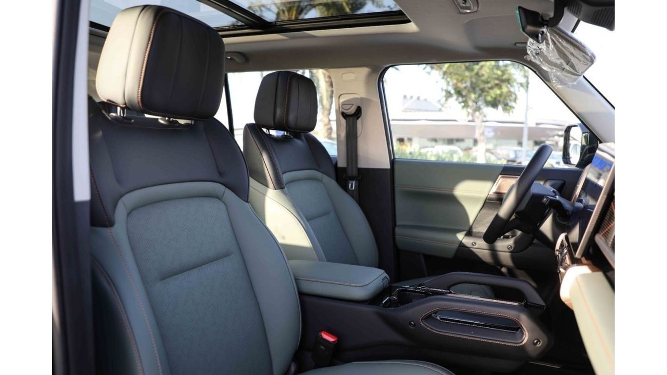 شيري iCar 03 2024 ICAR EQ3 V2 طويلة المدى - أخضر داخل أخضر | تصدير فقط