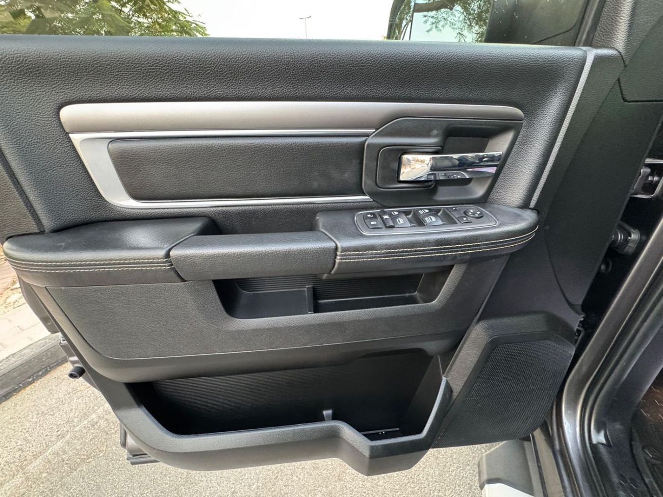 RAM 1500 2021 DODGE RAM 1500 - RABLE 4X4 | UAE PASS