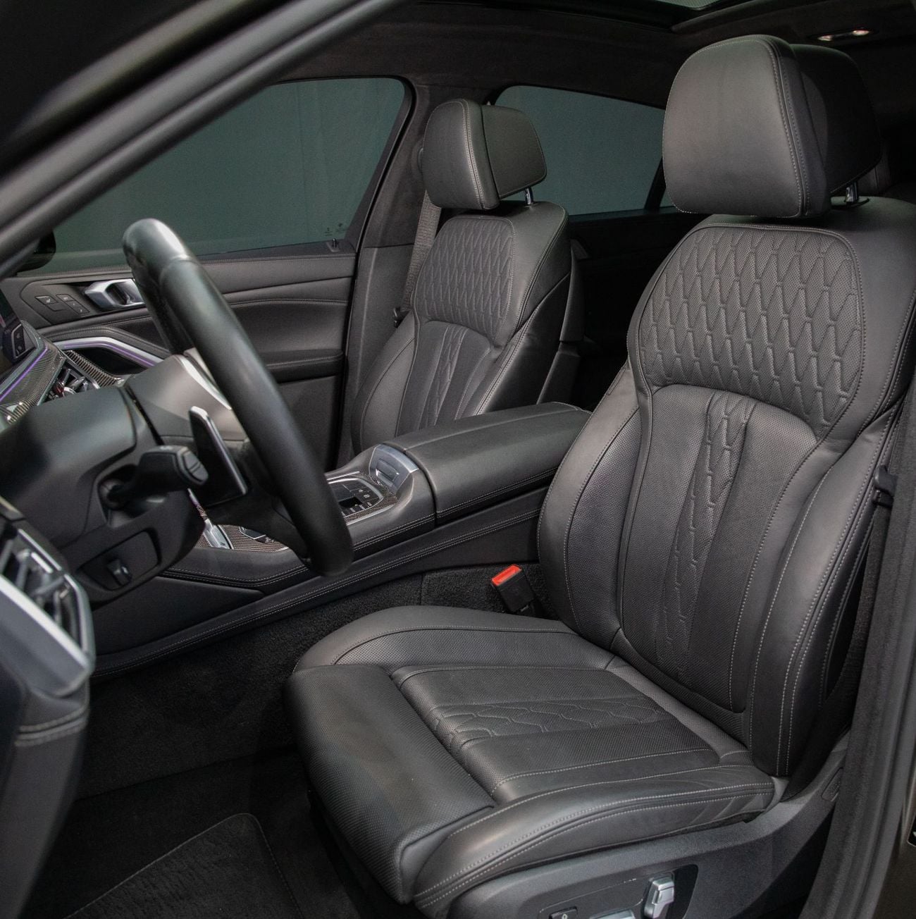 بي أم دبليو X6 M50i 4.4L