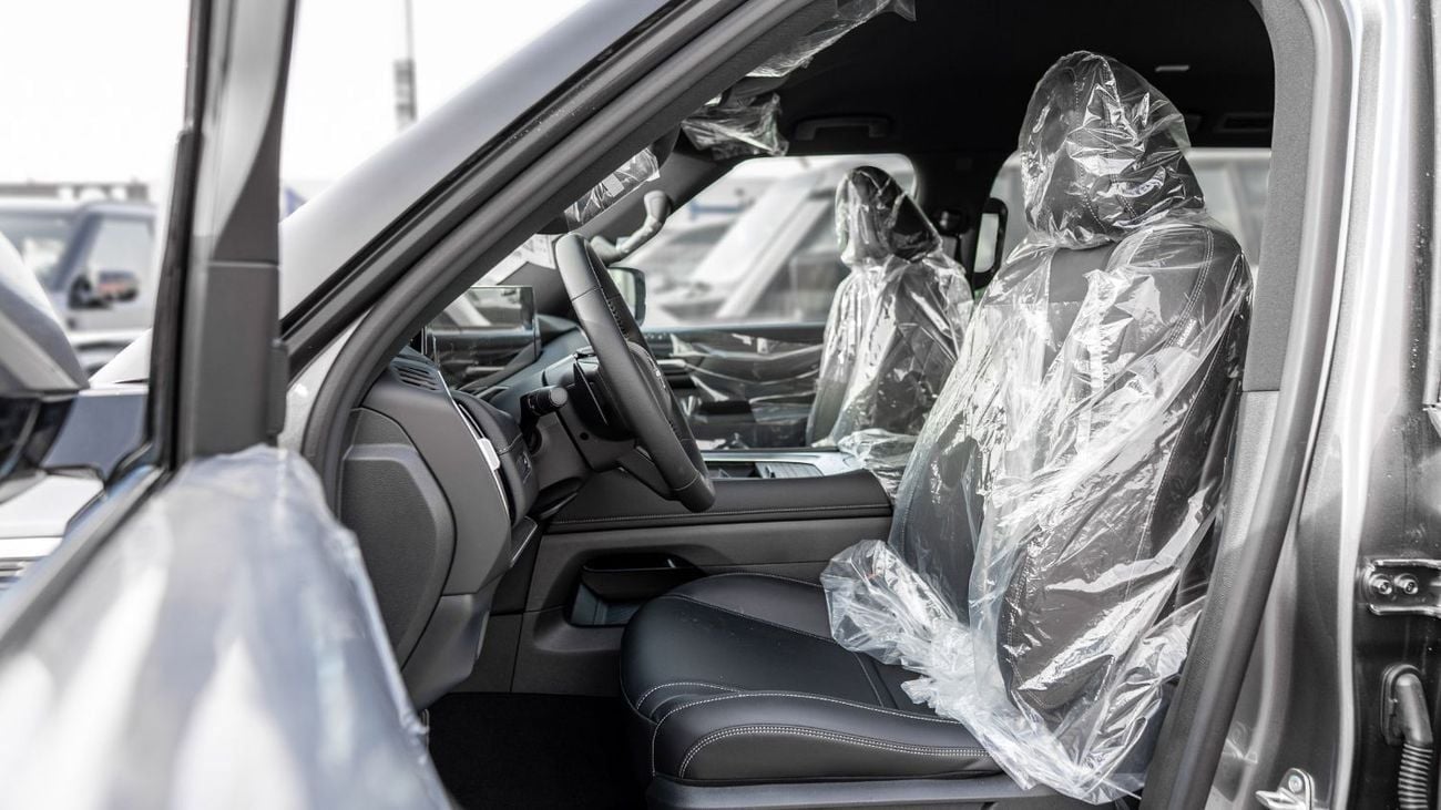 Nissan Patrol 2026 Nissan Patrol SE T2 3.8L AT Petrol (Gray-Black)