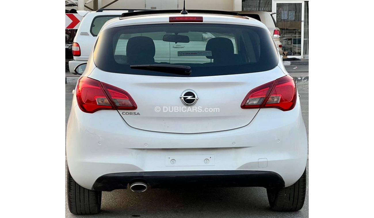 أوبل كورسا اوبل كورسا 2017ابيض فل اوبشن بحالة ممتازبدون حوادث