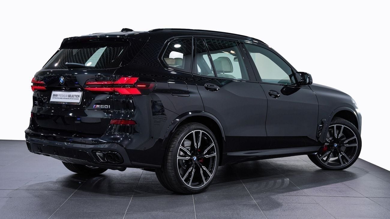 بي أم دبليو X5 M60i LUXURY