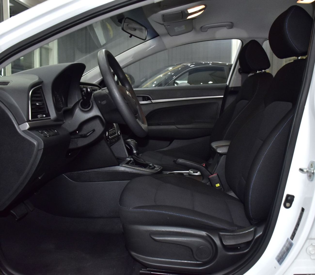 هيونداي إلانترا EXCELLENT DEAL for our Hyundai Elantra ( 2017 Model ) in White Color GCC Specs