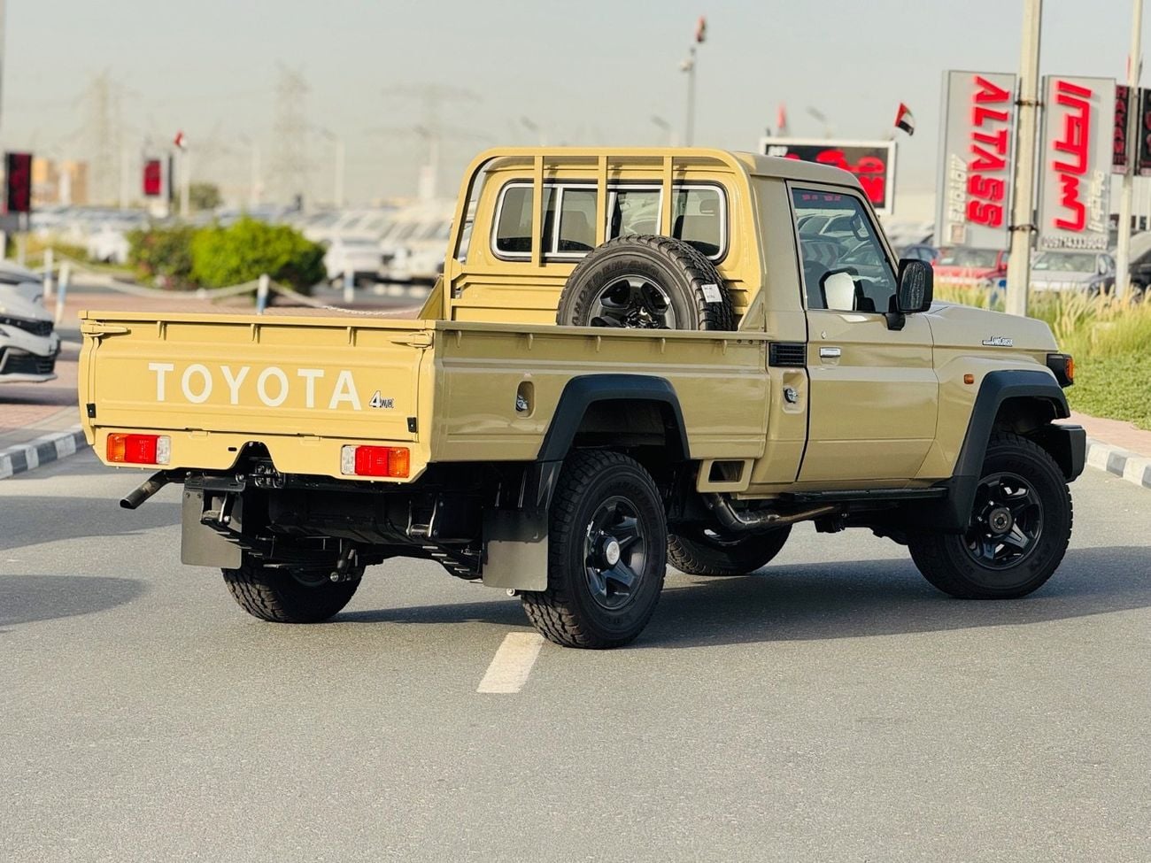 Toyota Land Cruiser 76 Brand new Toyota Land Cruiser single cabin pick up 76