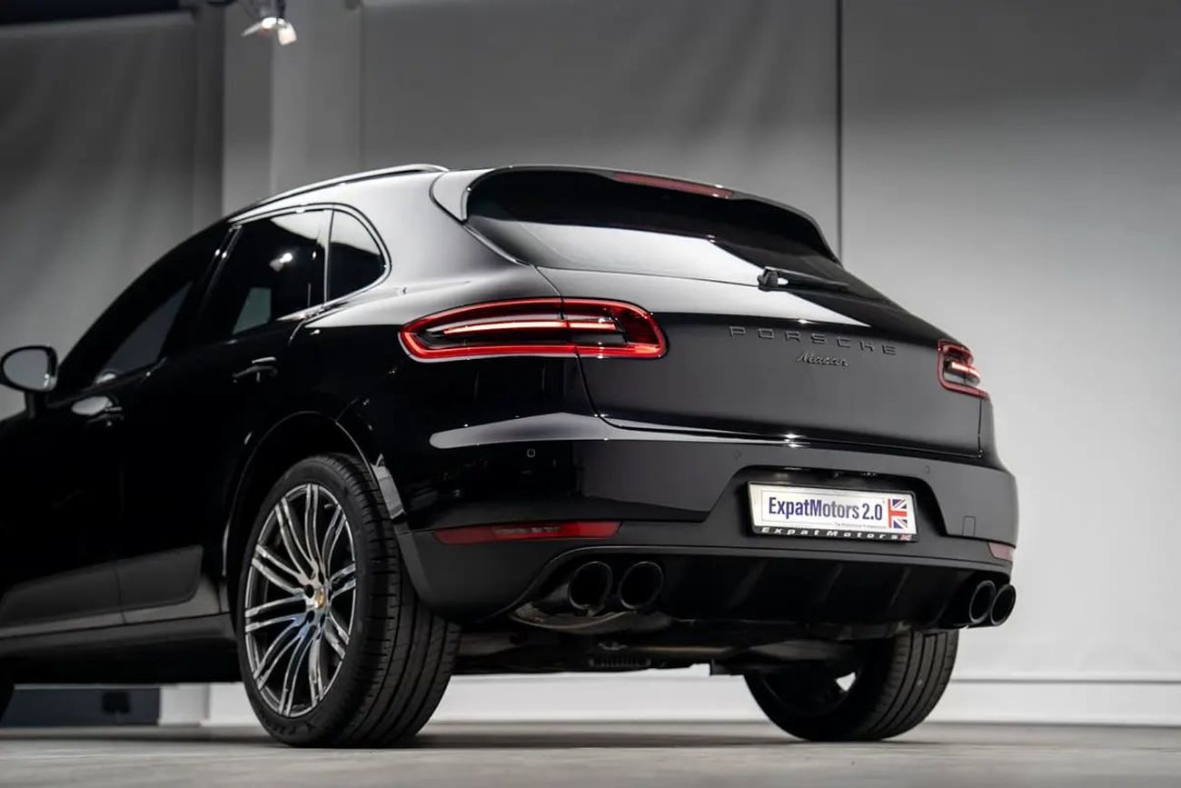 بورش ماكان Std 2.0L (252 HP)