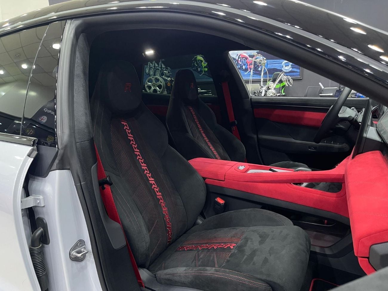 زيكر 001 2024 Zeekr 001 FR – Ultra-High Performance EV | showroom condition  Experience one of the most extre