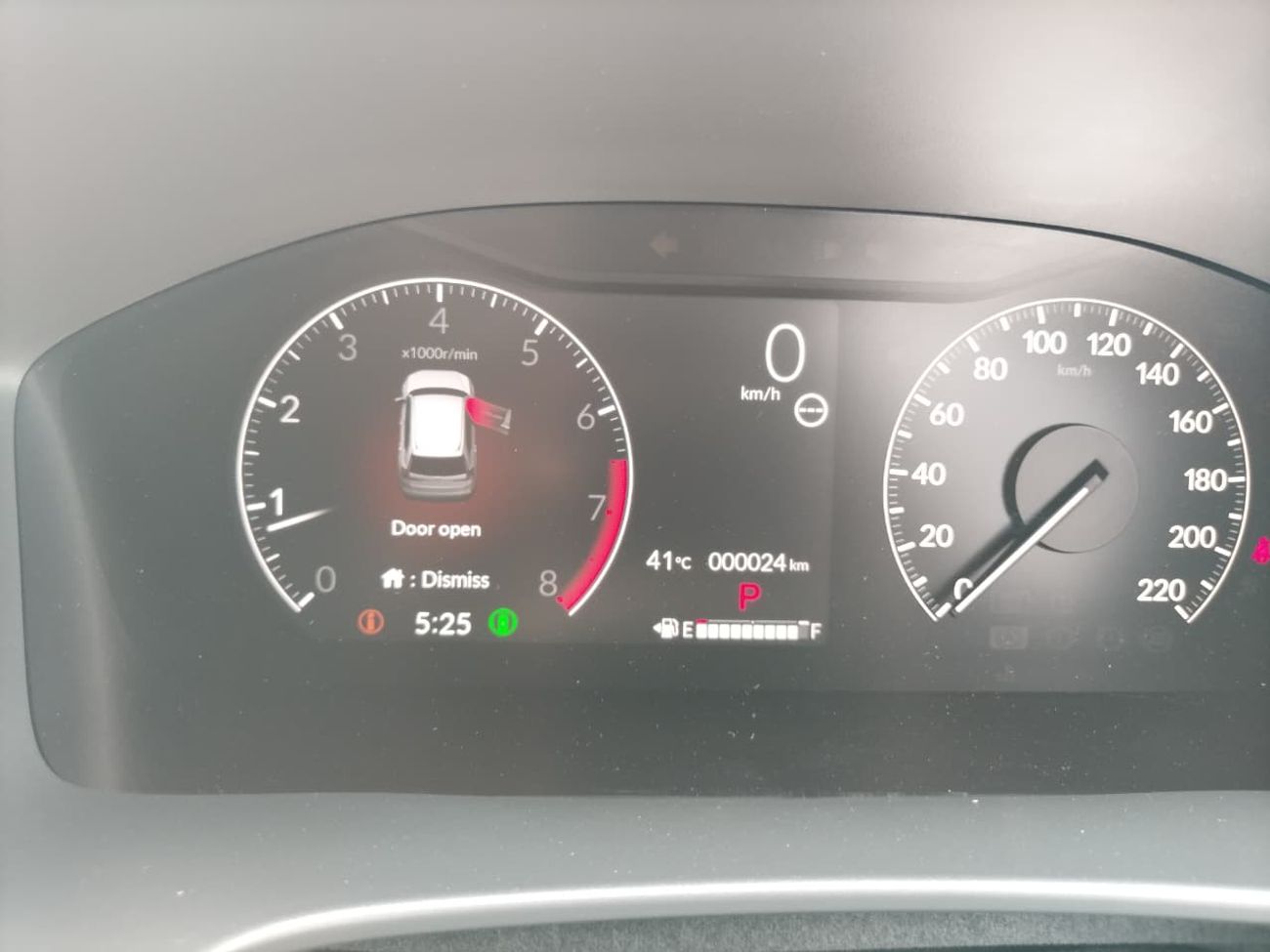 Honda CRV Honda CR-V 2025 white RHD 1.5 Petrol engine 5 seaters