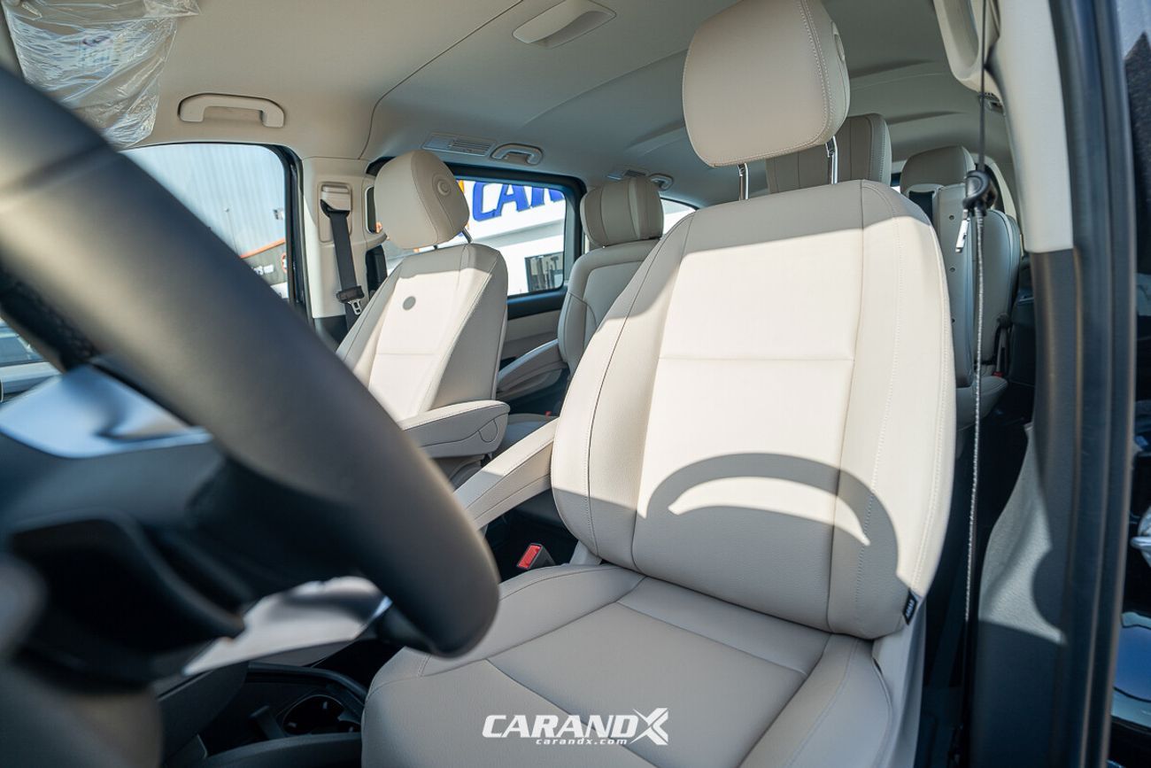 مرسيدس بنز فيتو Mercedes-Benz Vito Business Edition 2.0L Petrol 2024