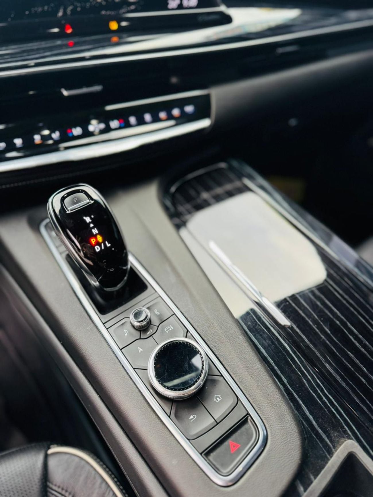 كاديلاك إسكالاد SPORT PLATINUM