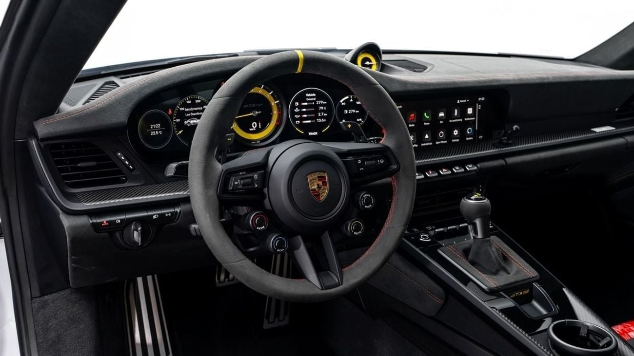 بورش 911 GT3 RS - 2025 - GCC Specs - Under 5 Years Warranty