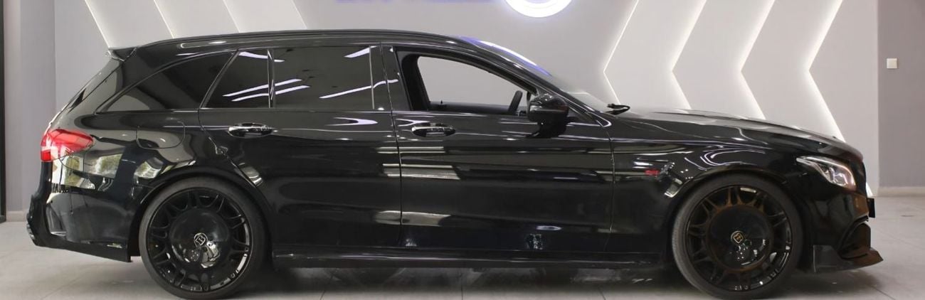 Mercedes-Benz C 63 AMG C63 AMG ENGINE WITH BRABUS KIT