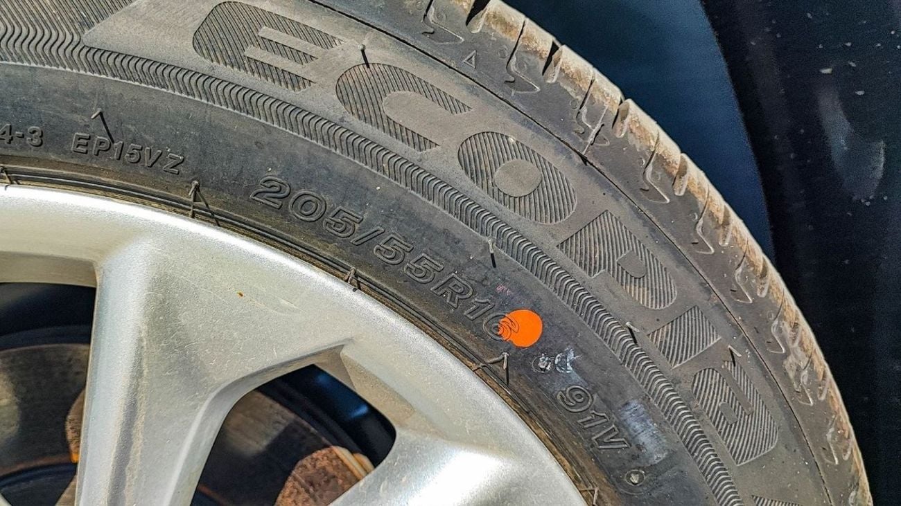 تويوتا كورولا COROLLA 1.6L MED OPTION