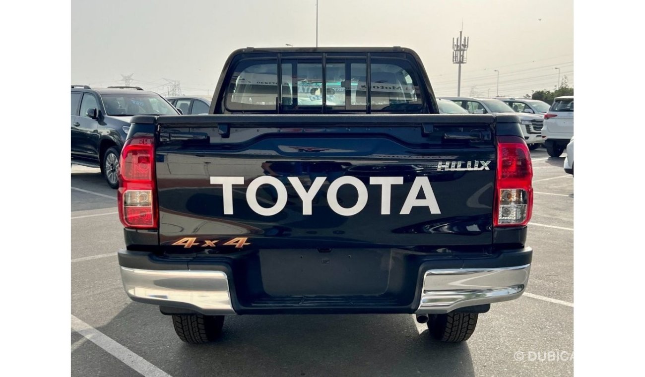 Toyota Hilux 2.7L Basic A/T 2022 Petrol