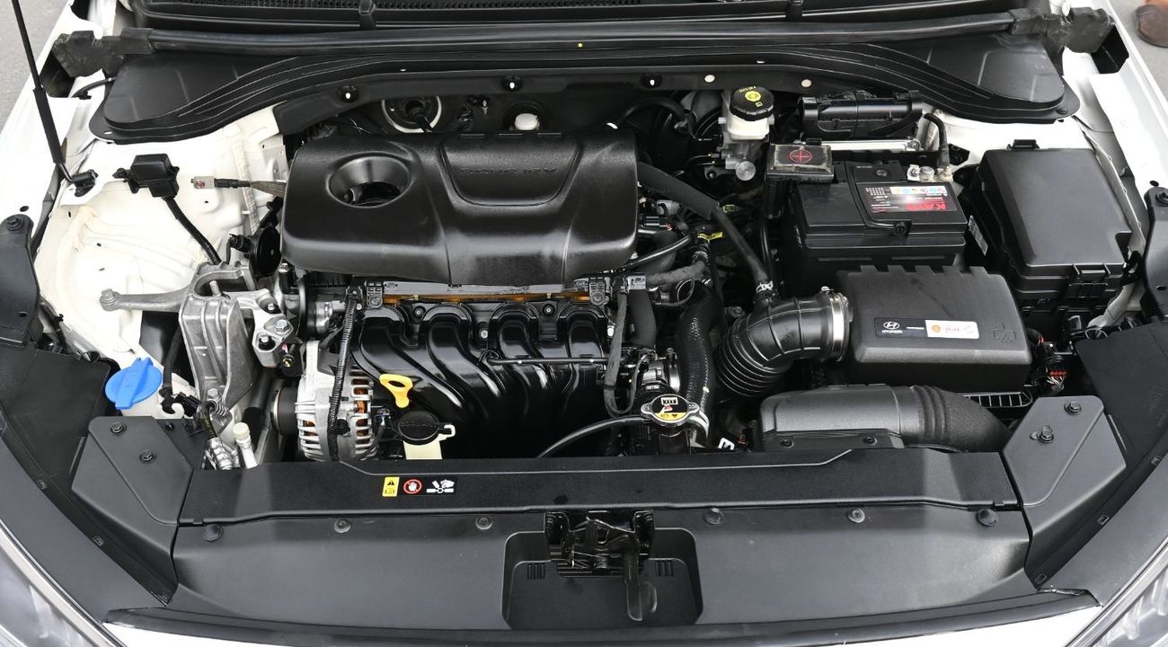 هيونداي إلانترا GL هيونداي النترا 2019 خليجي بحالة ممتازة بدون حوادث صبغ وكالة