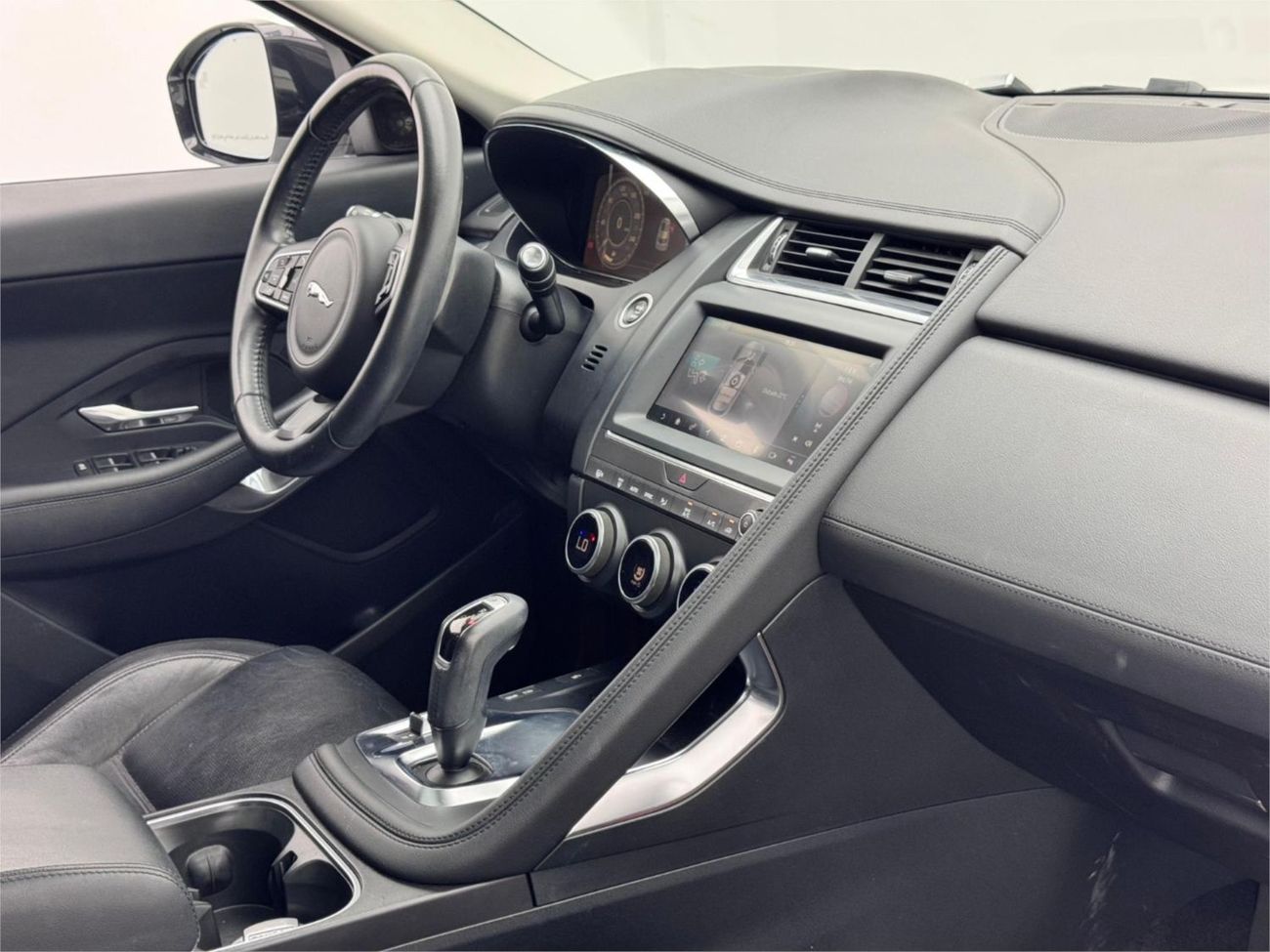 جاكوار E Pace 2020 Jaguar E-Pace P200 AWD, 2026 Agency Warranty, Agency Full Service History, GCC