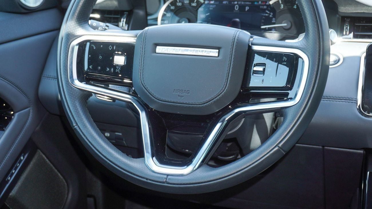 لاند روفر رانج روفر إيفوك P160 R-Dynamic 1.5L