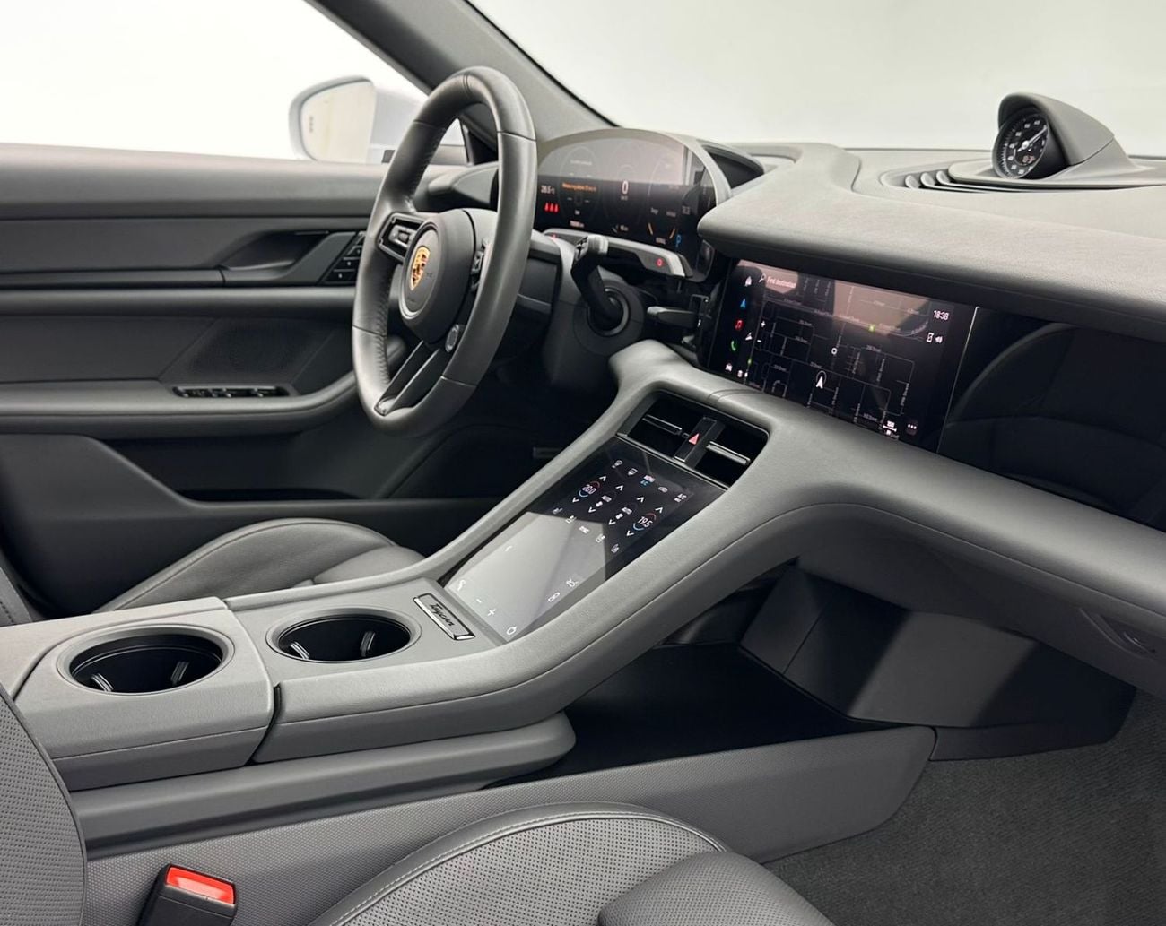 بورش تايكان 2021 Porsche Taycan 4S, 09/2026 Porsche Warranty, Porsche Full Service History, GCC