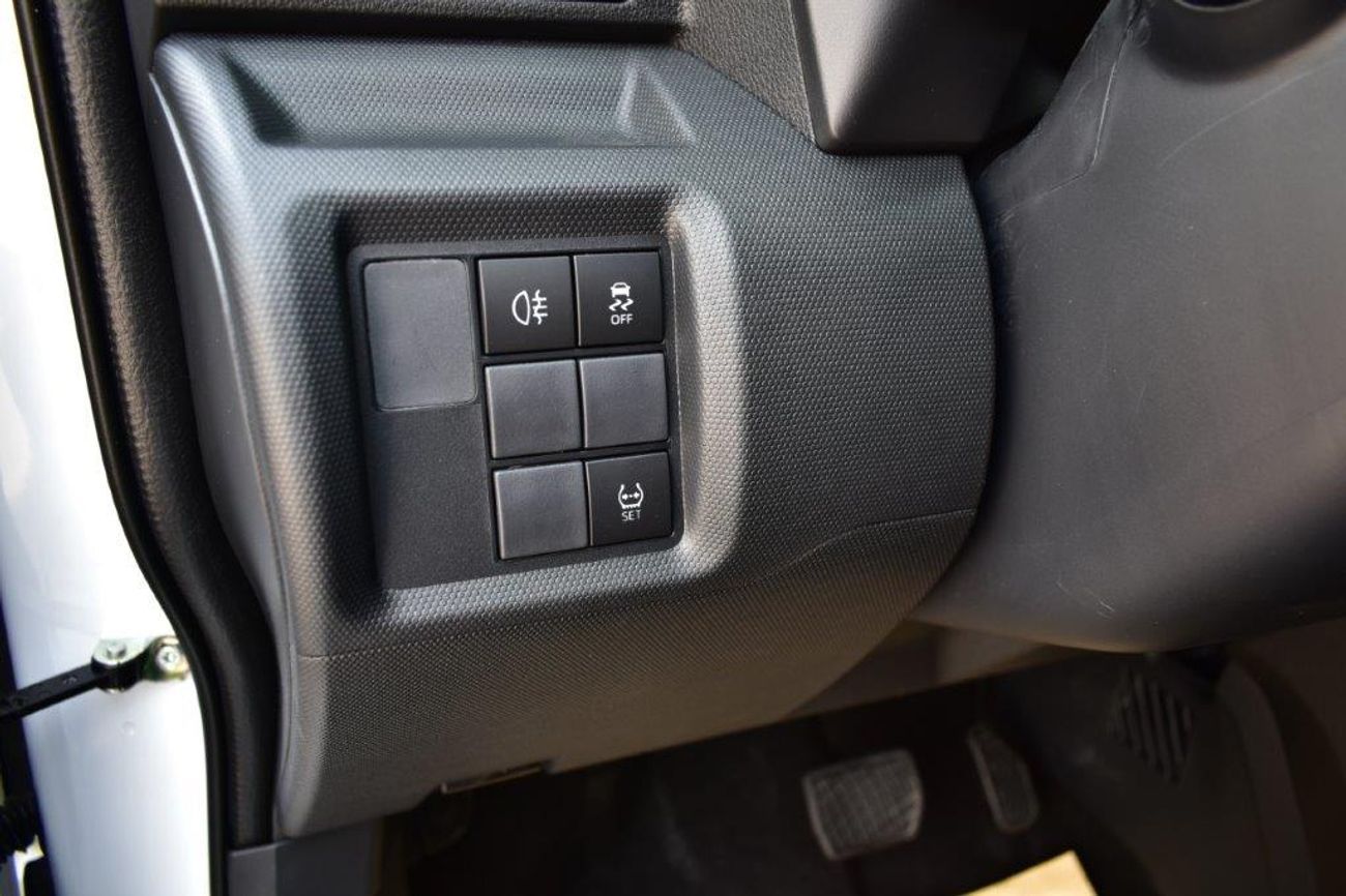 تويوتا ريز 1.2L E (ONLY FOR EXPORT)