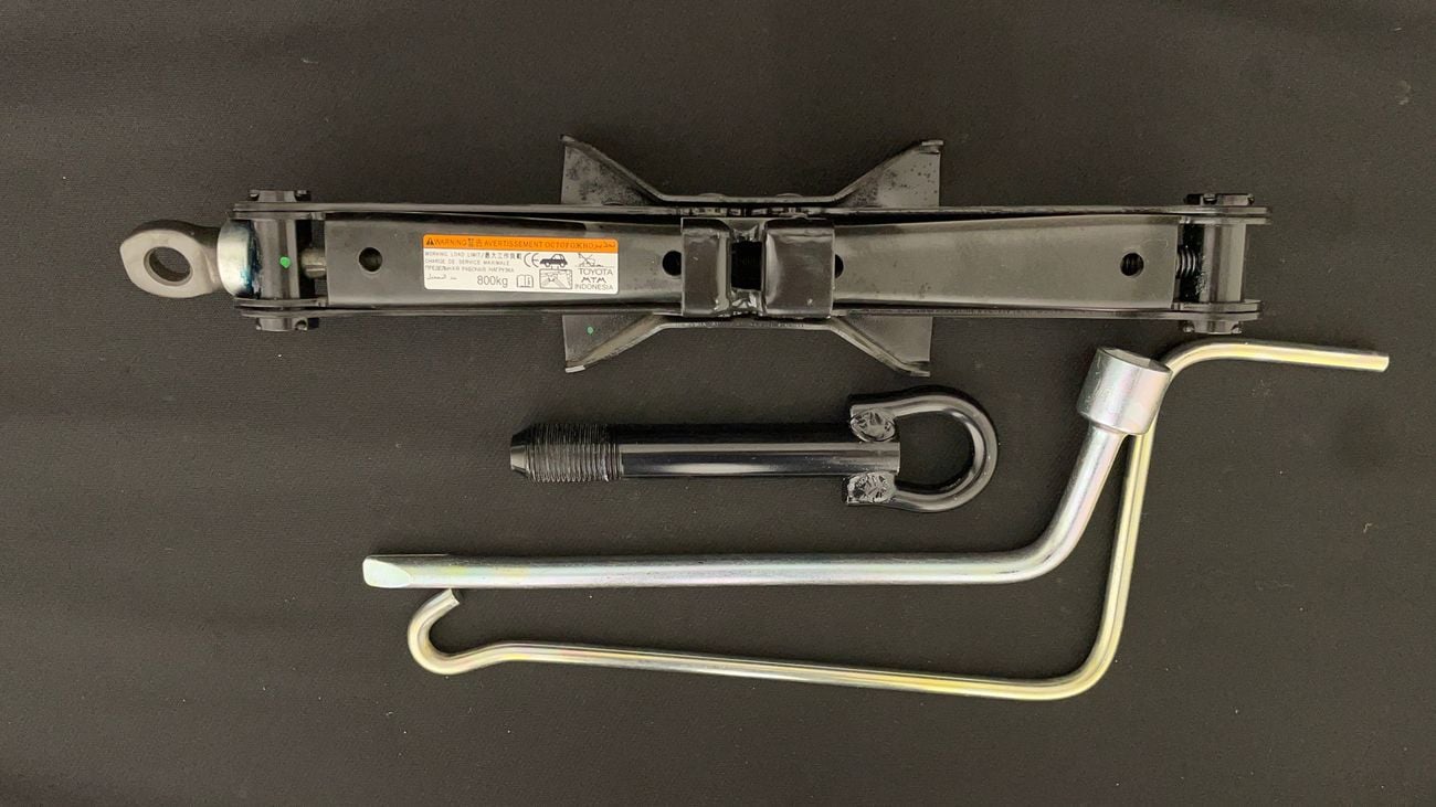 تويوتا يارس SE 1.5 | بدون دفعة مقدمة | اختبار القيادة في المنزل