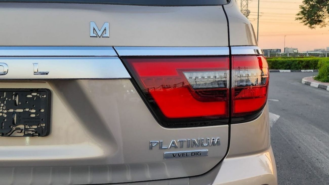 نيسان باترول LE Platinum / V 8 / GCC Specs / Single Owner / Under Warranty