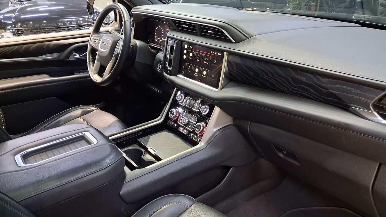 جي أم سي يوكون Denali 6.2L (8 Seater)