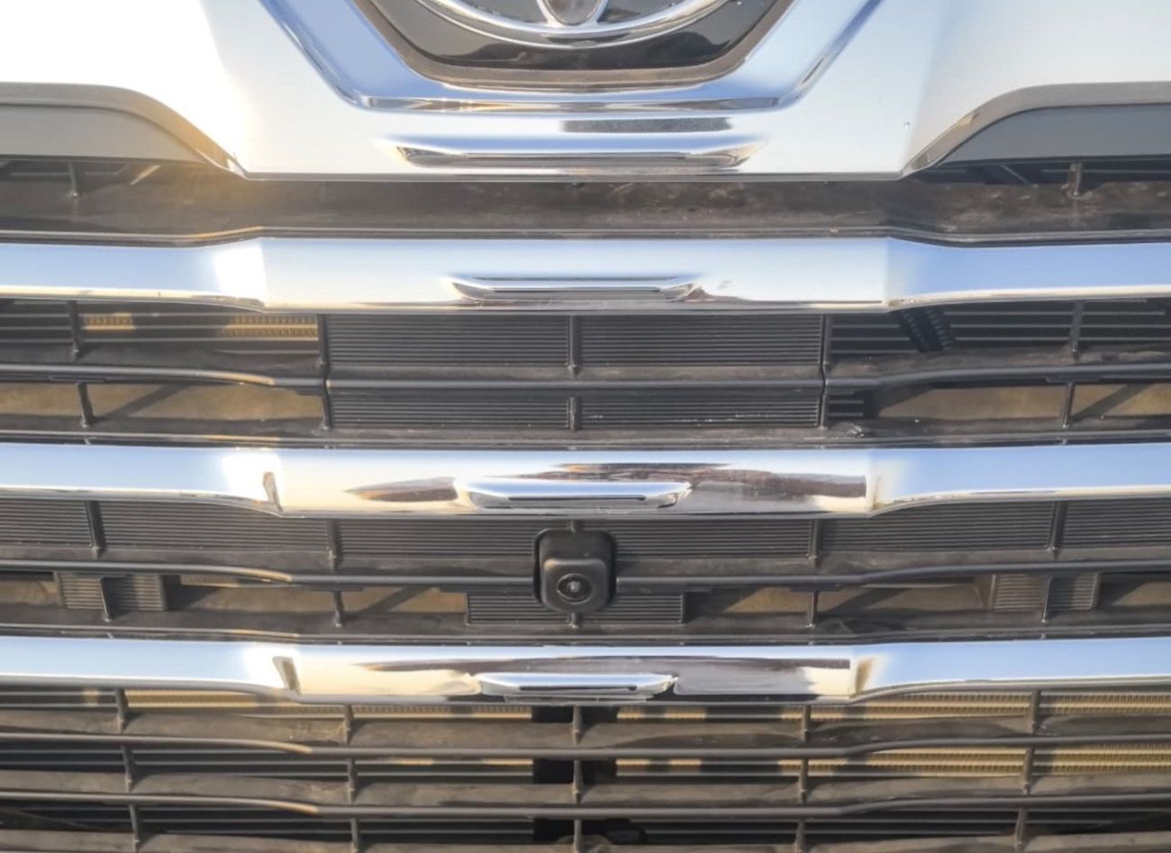 Toyota Granvia 3.5L Premium