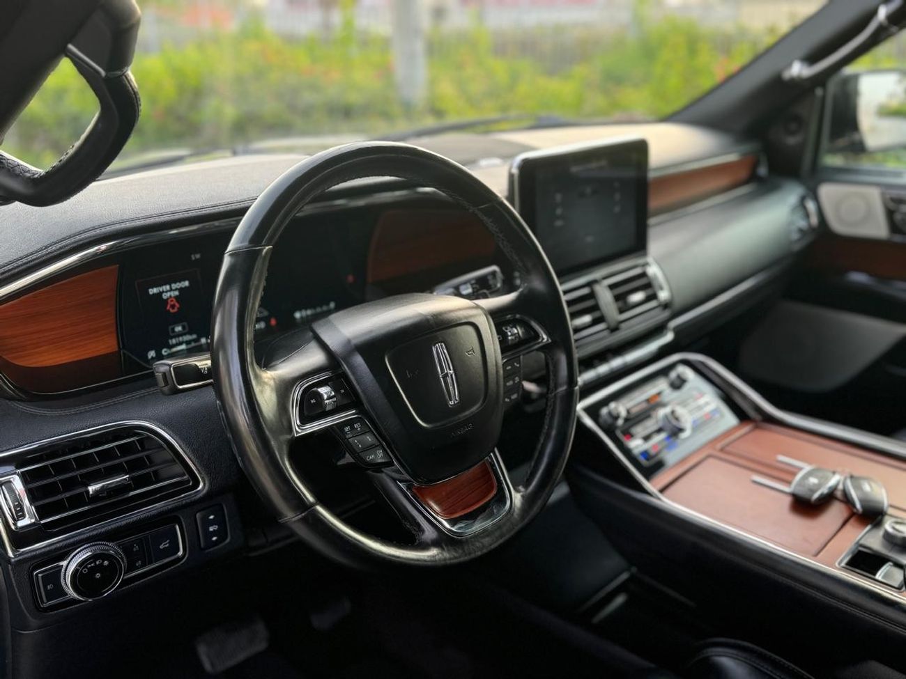 Lincoln Navigator Reserve LINCOLN NAVIGATOR 2018 GCC FULL SERVICE HISTORY