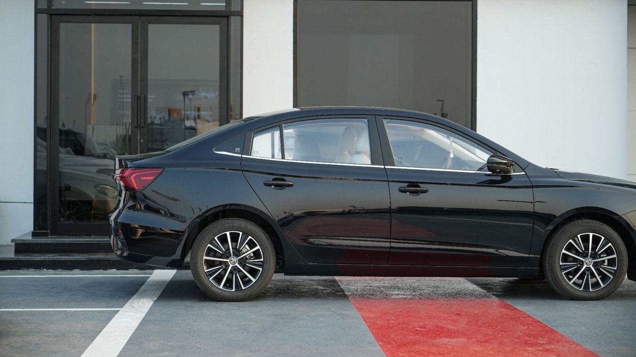 MG 5 MG5 Plus 1.5L GCC FULL OPTION 2025 MY EXPORT PRICE