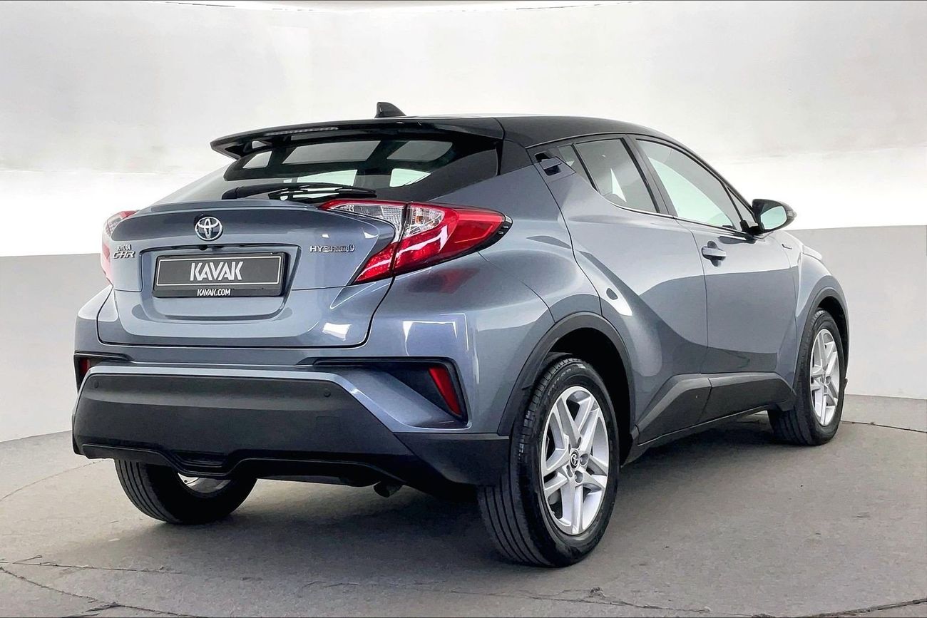 تويوتا CHR VX | National Day Celebration | شامل الضمان | 0 ﺪﻔﻋﺓ ﺃﻮﻟﻯ