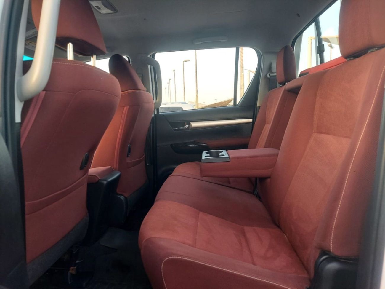 تويوتا هيلوكس DC 4WD 2.7L PETROL MANUAL TRANSMISSION