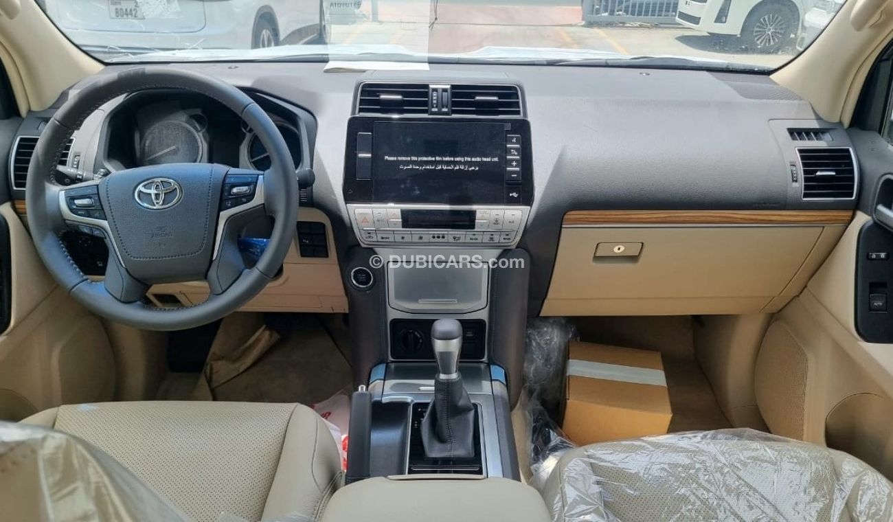 Toyota Prado TOYOTA PRADO 4.0 VX SILVER SUNROOF FULL OPTION 2023 MY