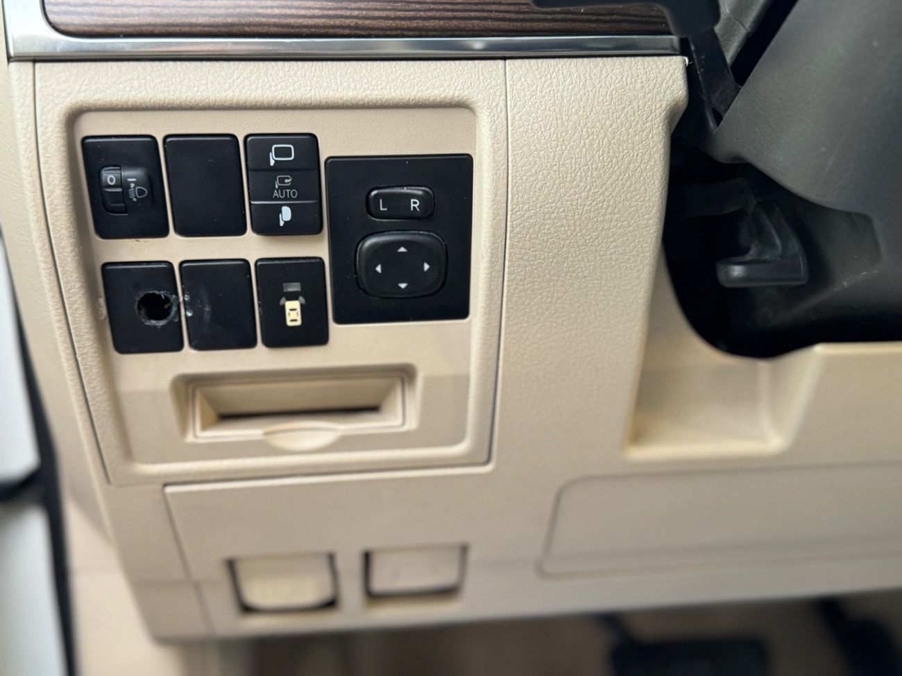 Toyota Land Cruiser EXR 4.0L 4WD