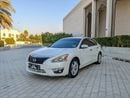 نيسان ألتيما GCC SV mid option Accident free excellent condition